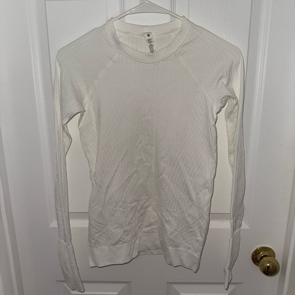 Rest Less Pullover Size 4 - Picture 3 of 3